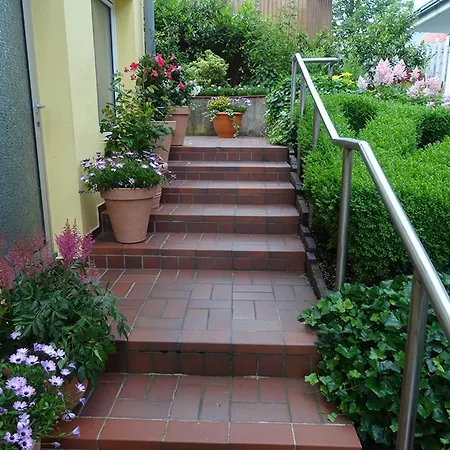 Clemens 5 Apartament *